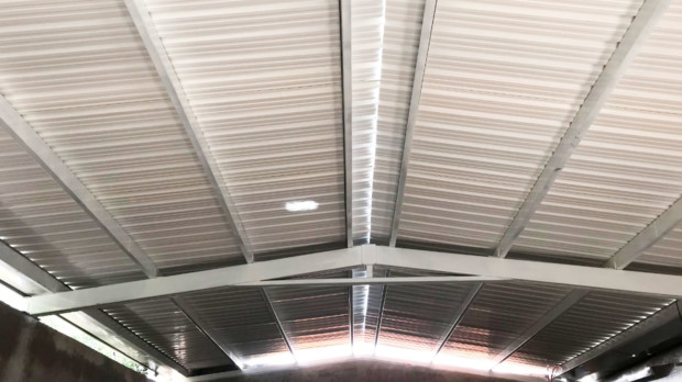 ¿Las láminas de UPVC todas son blancas?